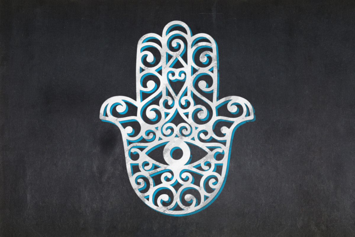 What Is Hamsa Hand Meaning, Uses And More
